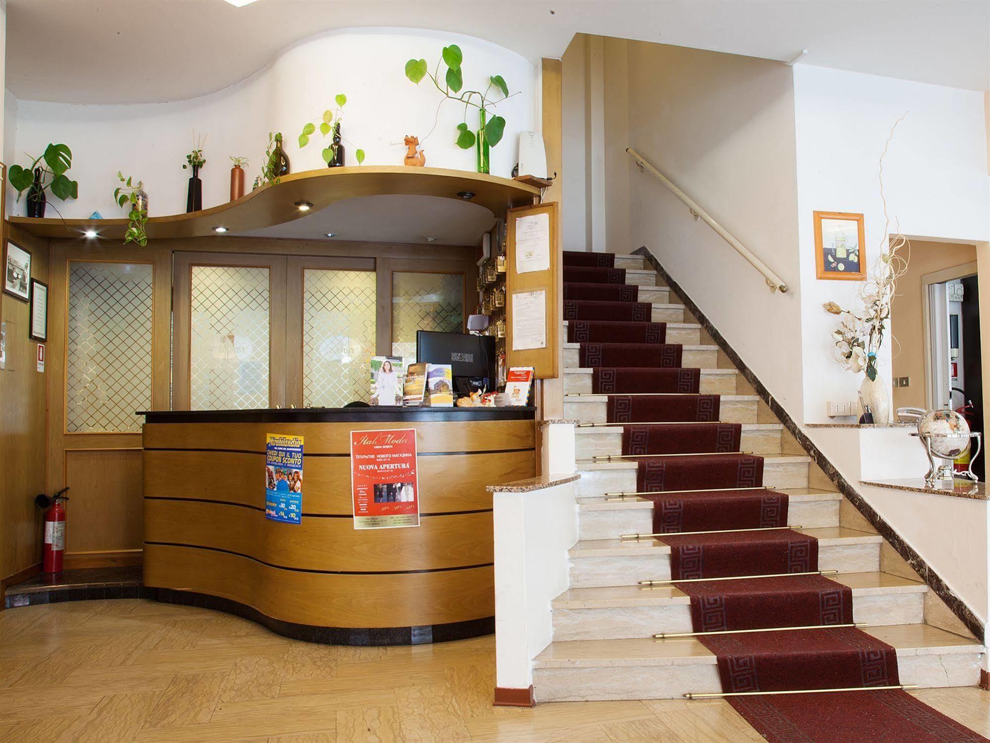 Hotel Bamby Rimini Eksteriør bilde